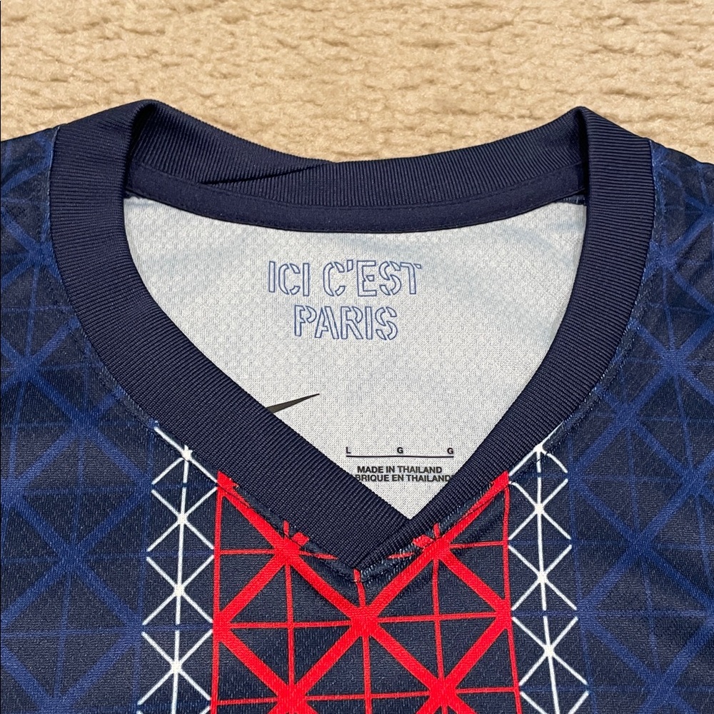 Nike Paris Saint-Germain PSG 25/26 Home Jersey men size L NWT - Picture 2 of 7